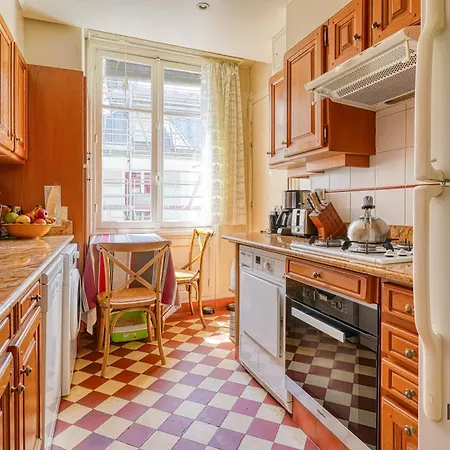 Apartment Ravissant T3 - Balcon - Proche St Germain Des Pres - H180